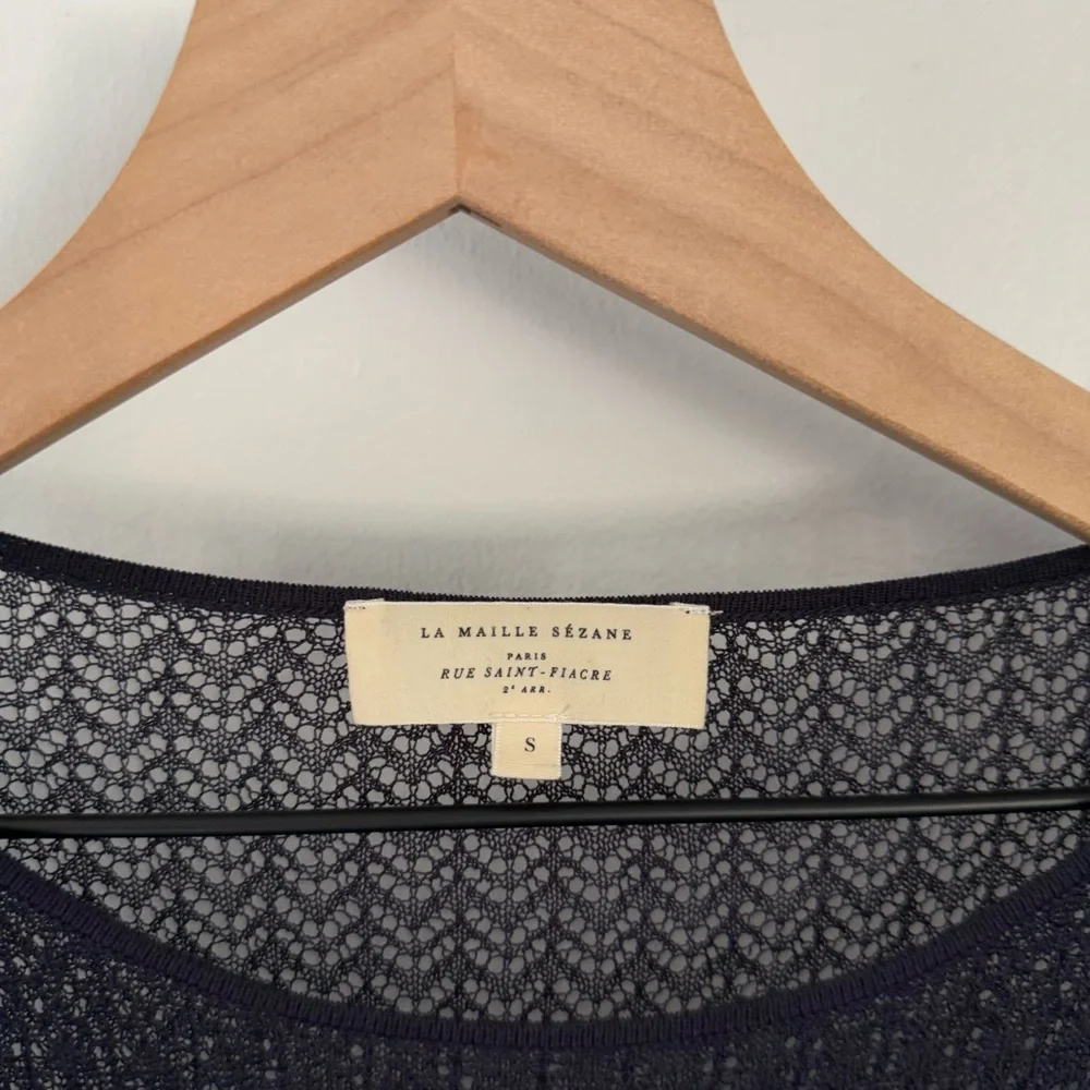 Sezane Small Aloys Sweater Navy White Ruffle Trim Lightweight Sheet relaxed fit